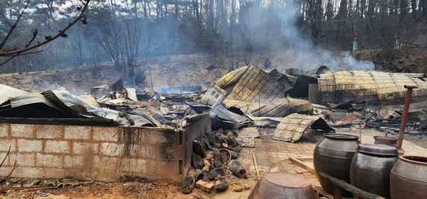 강릉 산불로 전소된 한 성도 가정.(출처 = 강릉시기독교연합회)