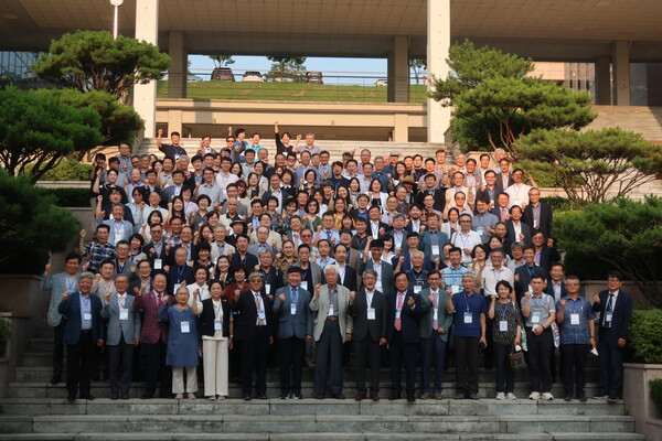 ▲2023 전국교수선교대회 단체사진 ⓒ데일리굿뉴스