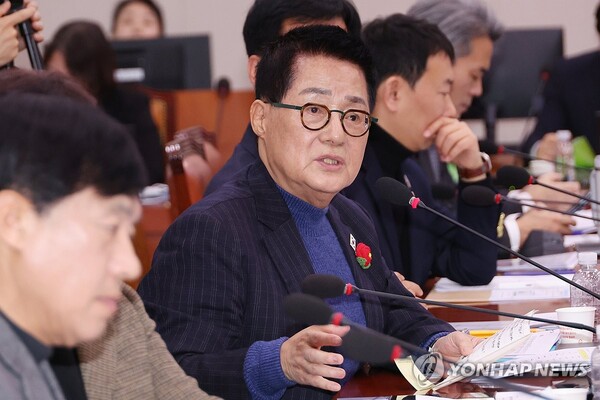  ▲더불어민주당 박지원 의원이 4일 김영남 전 북한 최고인민회의 상임위원장의 사망에 조의를 표하며 대북 특사 파견을 자청했다.(사진출처=연합뉴스)