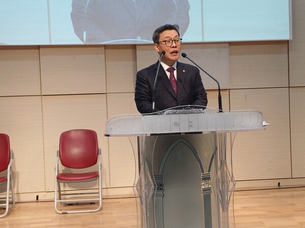  ▲수장연 32회기 신임회장 구본철 장로가 인사말과 함께 포부를 밝히고 있다.ⓒ데일리굿뉴스 