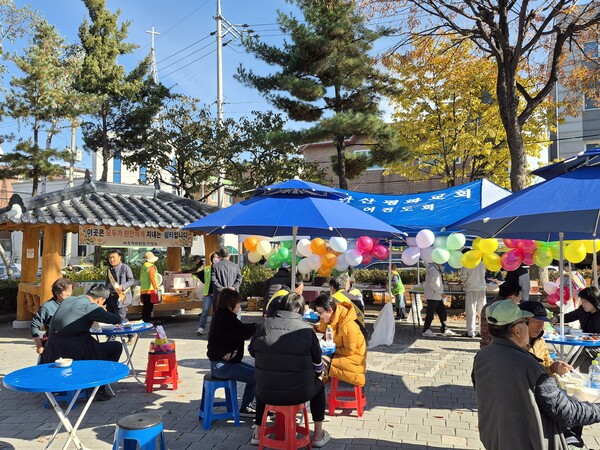  ▲안산평화교회는 44년간 안산시 지역을 섬기며 사랑나눔 행사를 지속하고 있다.ⓒ데일리굿뉴스