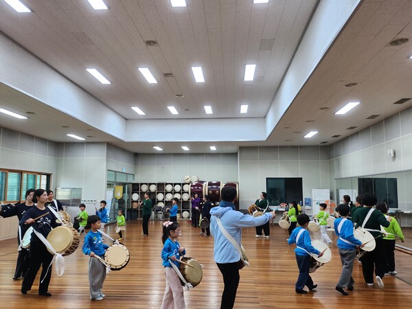 ▲ 부안군 청자골 참새학교 교육 현장 (출처=부안군)