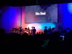 카우치워십, '중심을 하나님께' 크리스쳔 페어 진행 - 뉴스 썸네일 이미지